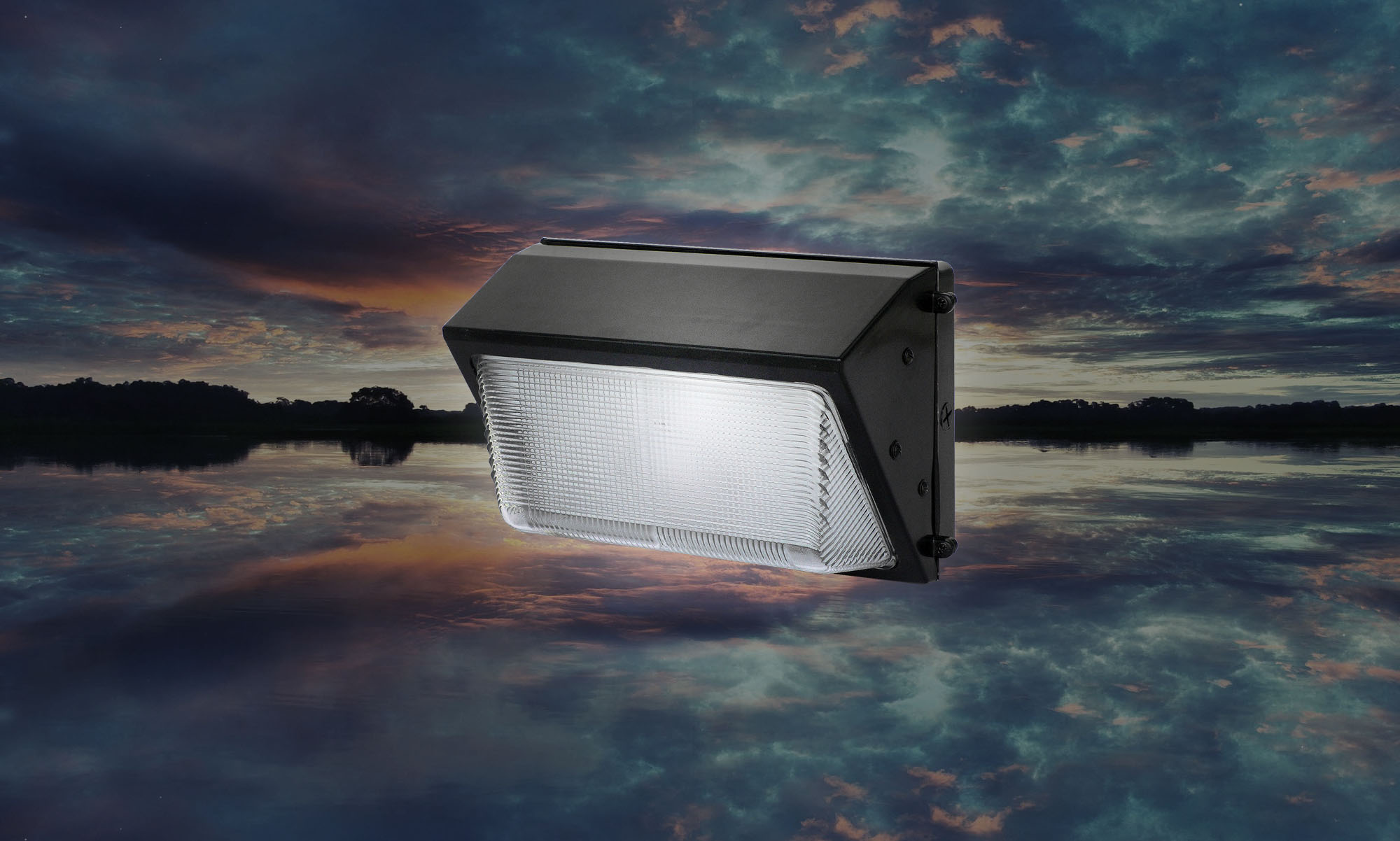 Wall Light with efficiency
