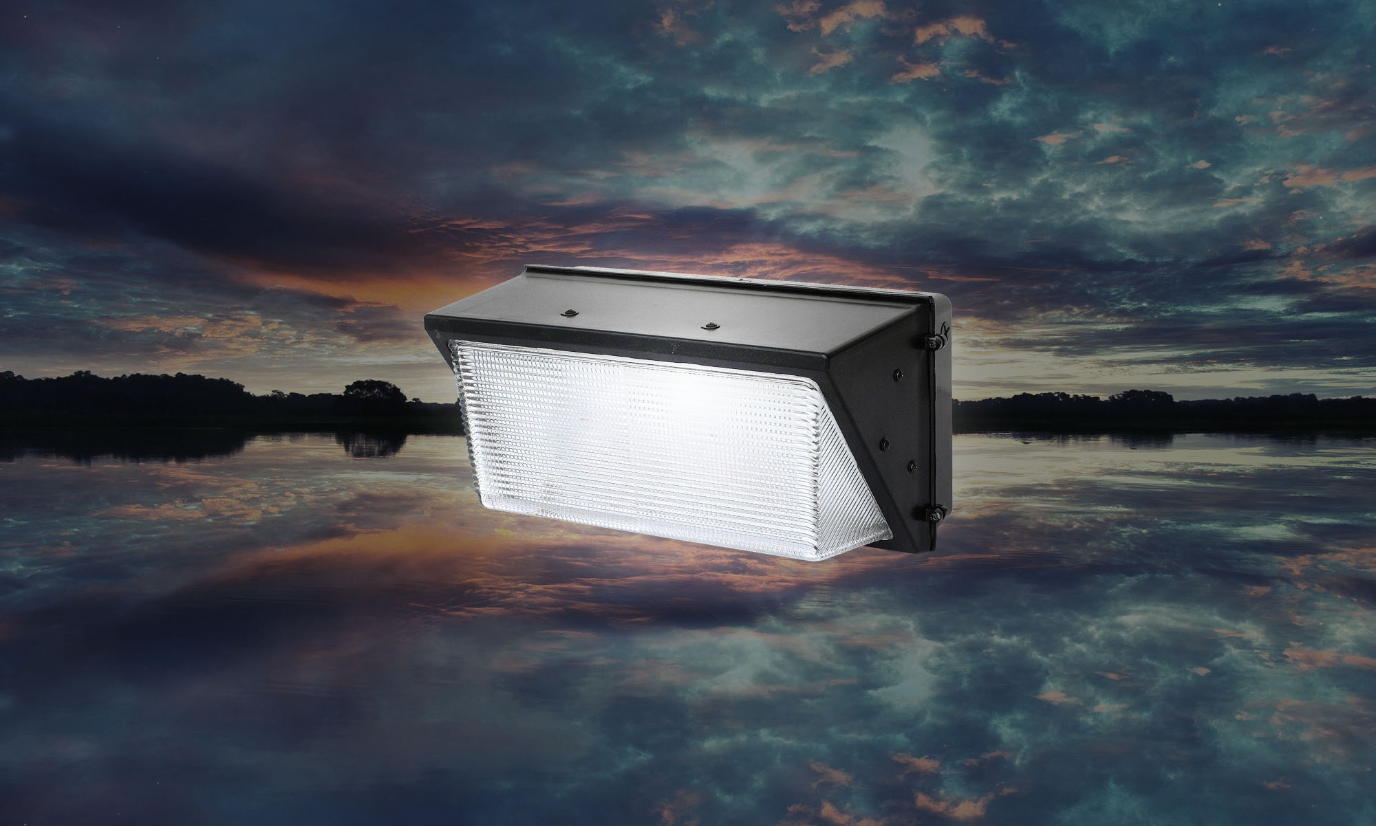Wall Light with efficiency